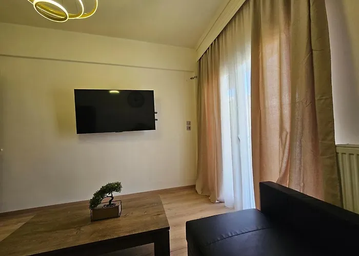 Renovated Beautiful Apartament Serres